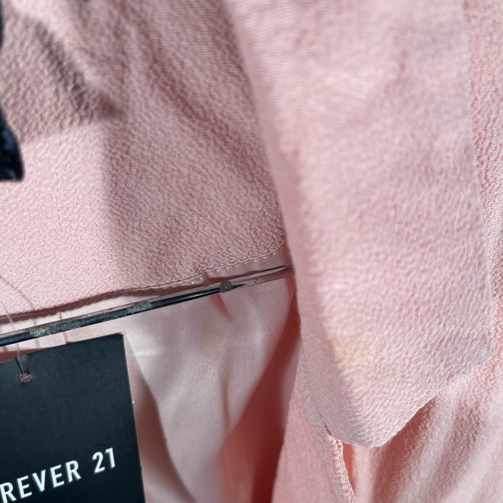 🛑 LEVEL EIGHT Blazer - Size 4 - Long Sleeve Single Button Viscose_Peach + Black - Picture 5 of 10